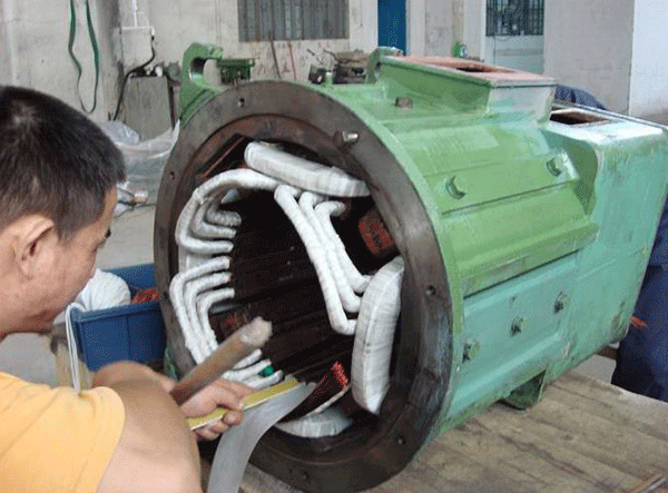 西安西瑪高壓電機(jī)絕緣擊穿故障原因及維修方法。