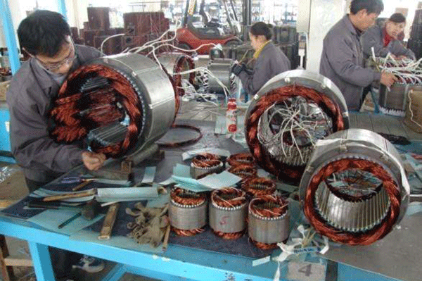 西安泰富西瑪電機(jī)技術(shù)人員與您分享電機(jī)大修后的影響。